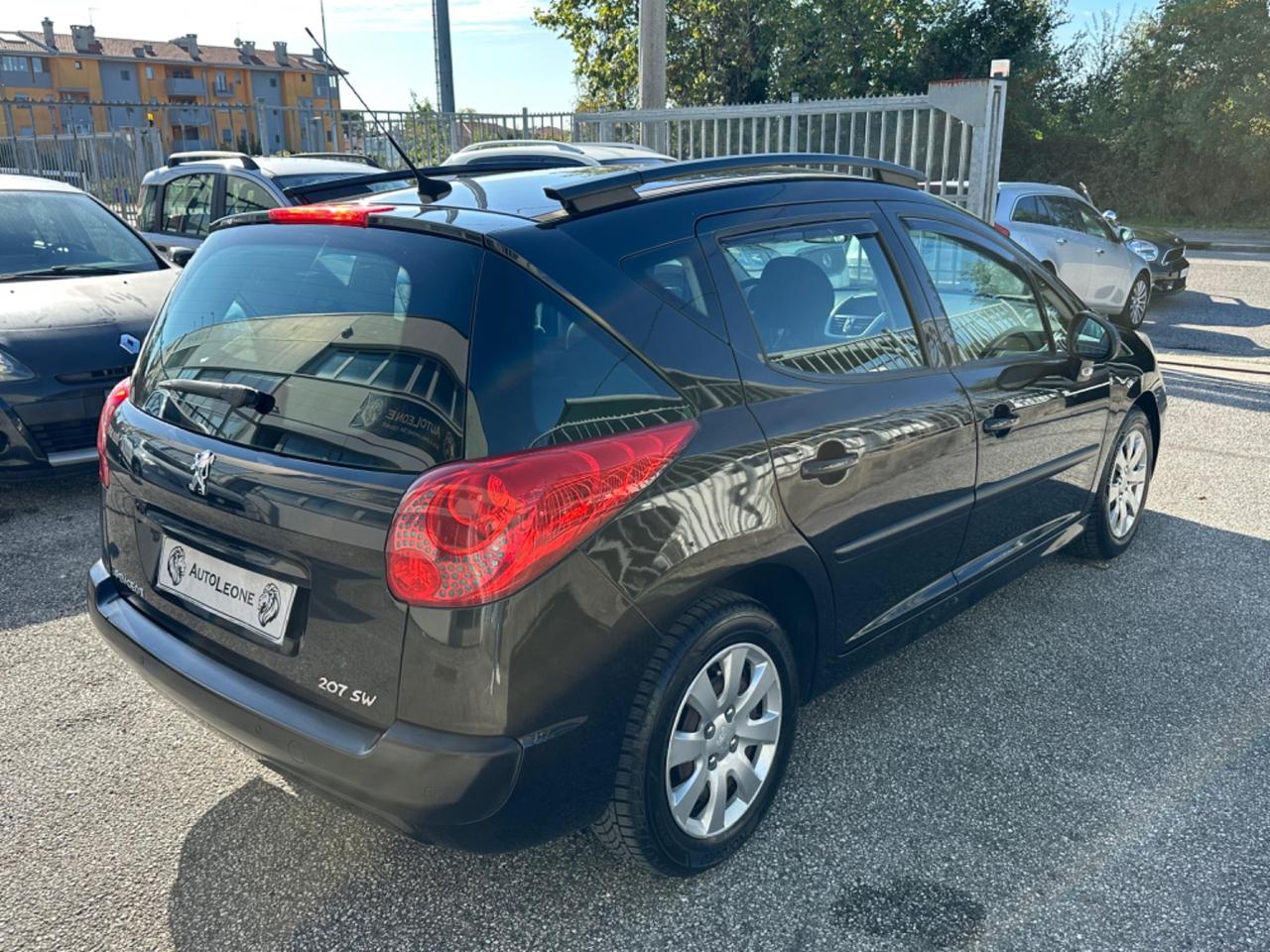 Peugeot 207 1.4 VTi 95CV OK NEOPATENTATI