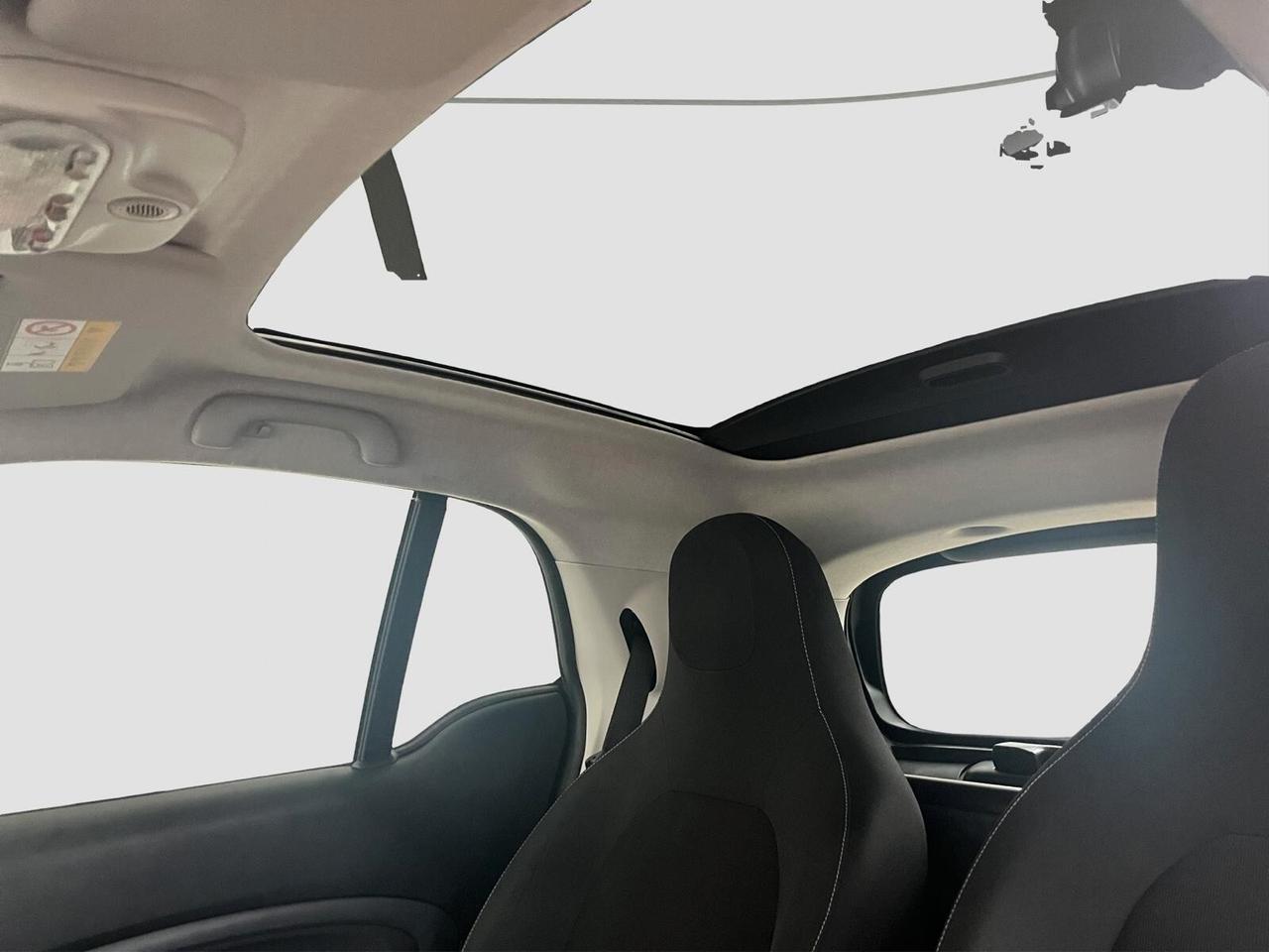 Smart ForTwo 1.0 benzina twinamic 71 cv Passion tetto 2019