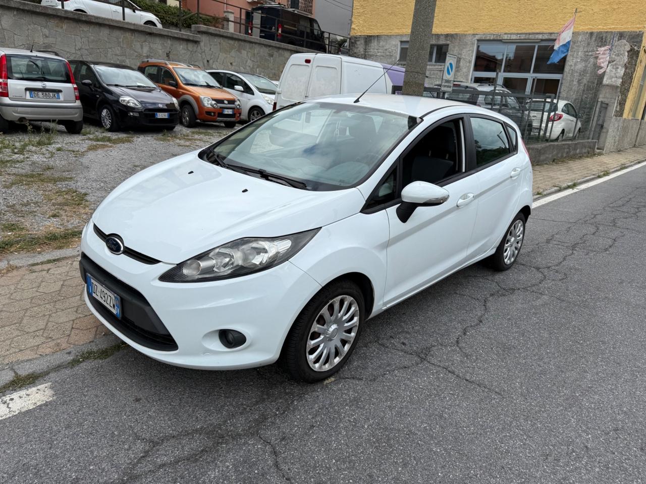 Ford Fiesta Fiesta+ 1.2 82CV 5 porte NEOPATENTATI EURO5