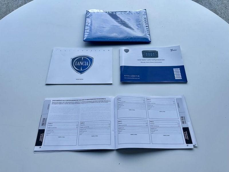 Lancia Ypsilon 1.0 firefly hybrid Gold s&s 70cv 5p.ti - AZIENDALE