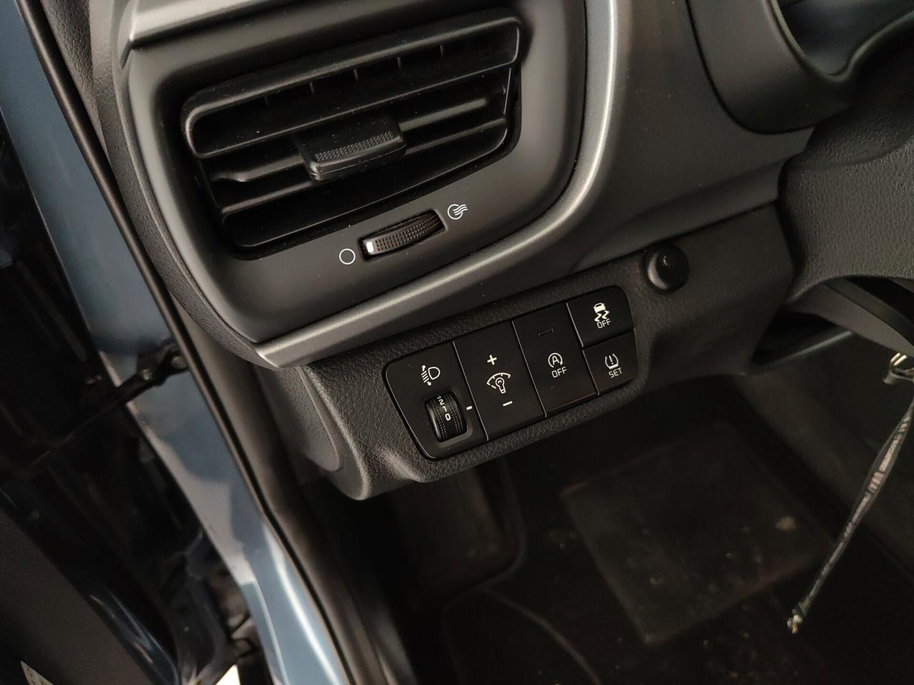 Kia Stonic 1.0 T-GDi 100 CV MHEV iMT Style