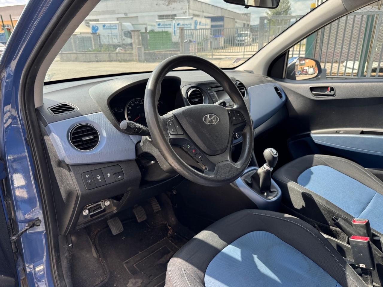 PACCHETTO Hyundai I10, Hyundai I10 blu