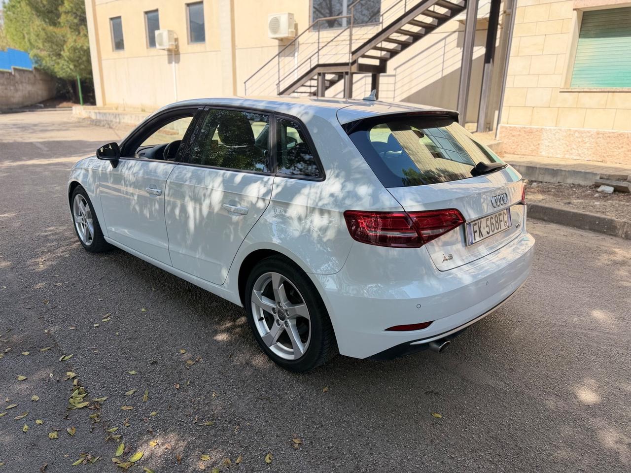 Audi A3 SPB 1.6 TDI 116 CV Sport