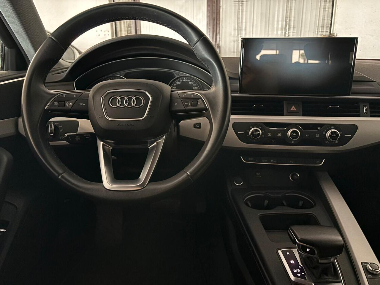 Audi A4 AVANT BUSINESS 30 TDI 136 CV S tronic