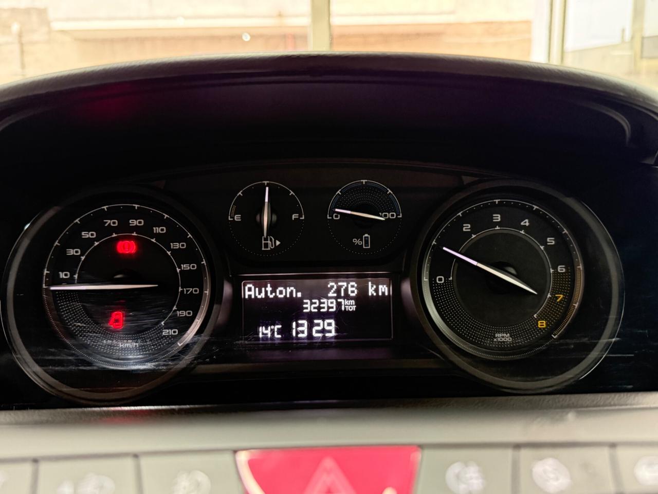 Lancia Ypsilon 1.0 Hybrid Gold *Camera*Carplay