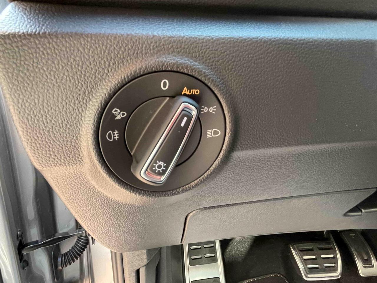 Volkswagen T-Roc 1.5 TSI ACT DSG R-Line KM.0