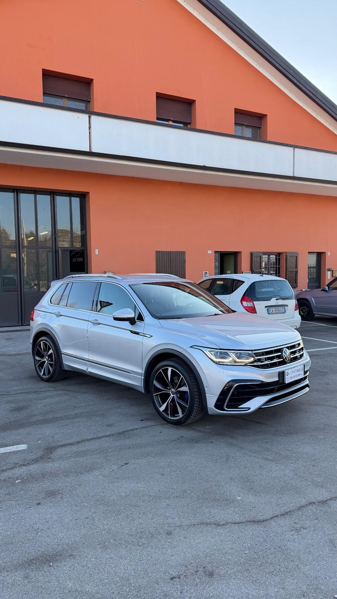 Volkswagen Tiguan 1.5 TSI 150 CV DSG ACT R-Line