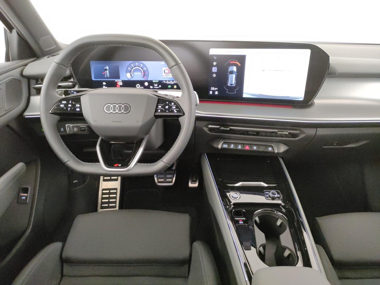 AUDI Q3 II 2025 Sportback - Q3 Sportback 1.5 tfsi mhev S line edition 150cv s-tronic