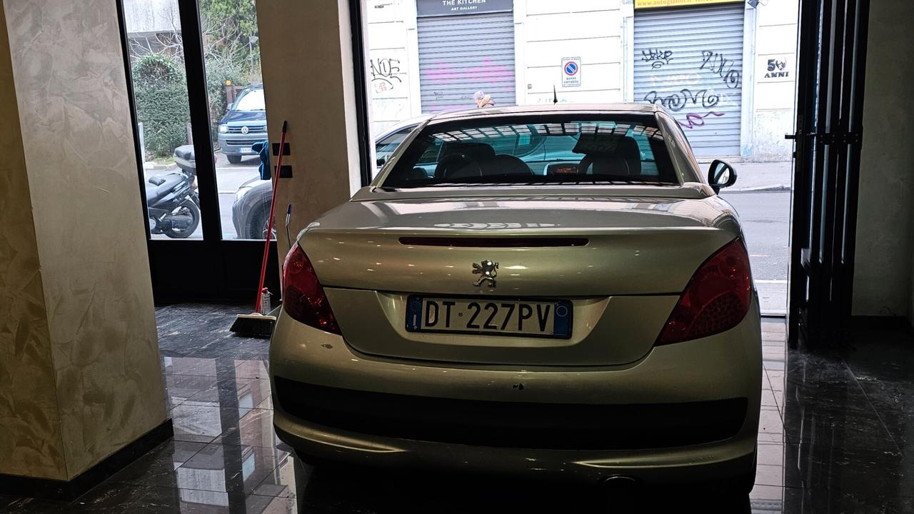 Peugeot 207 1.6 VTi 120CV CC Tecno