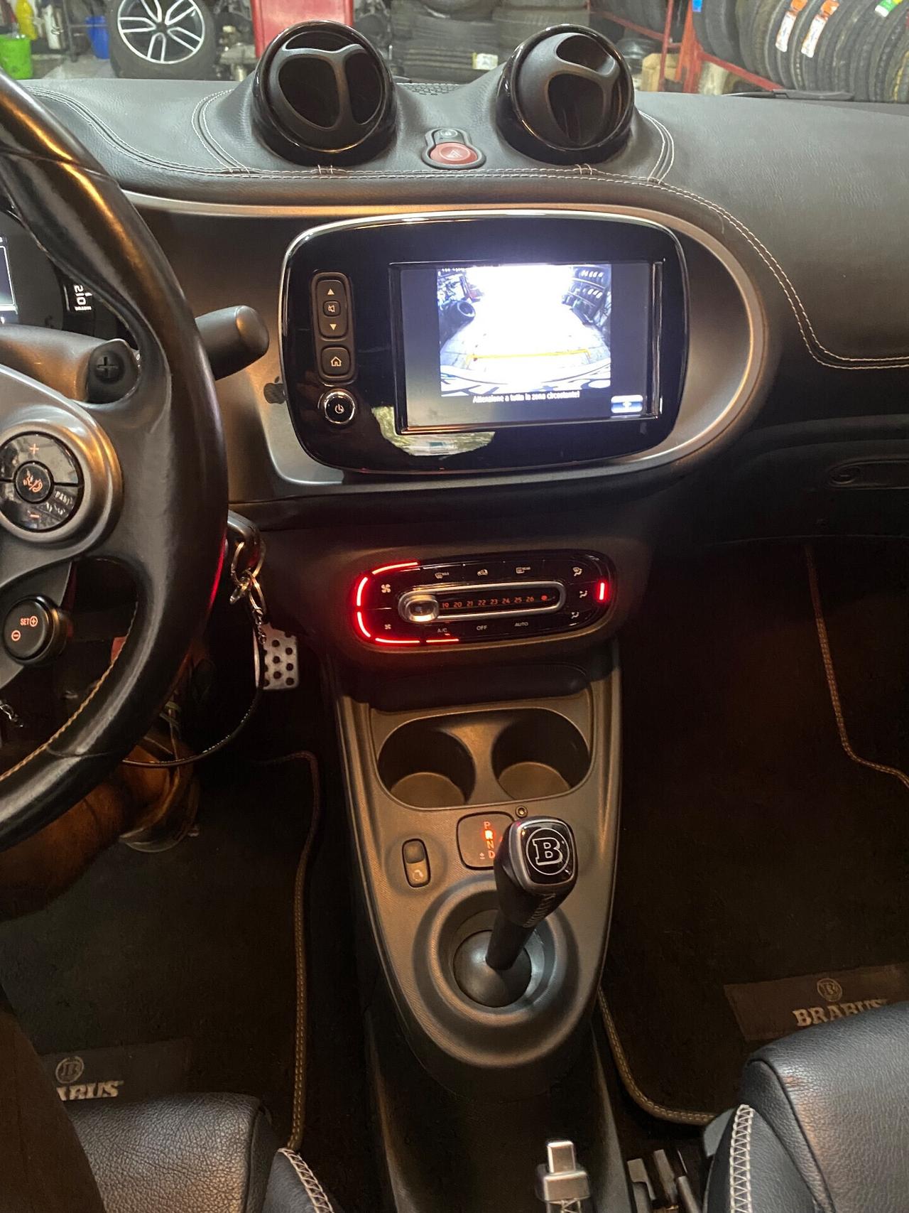 Smart ForTwo BRABUS 0.9 Turbo 109 CV cabrio Xclusive STRAFULL