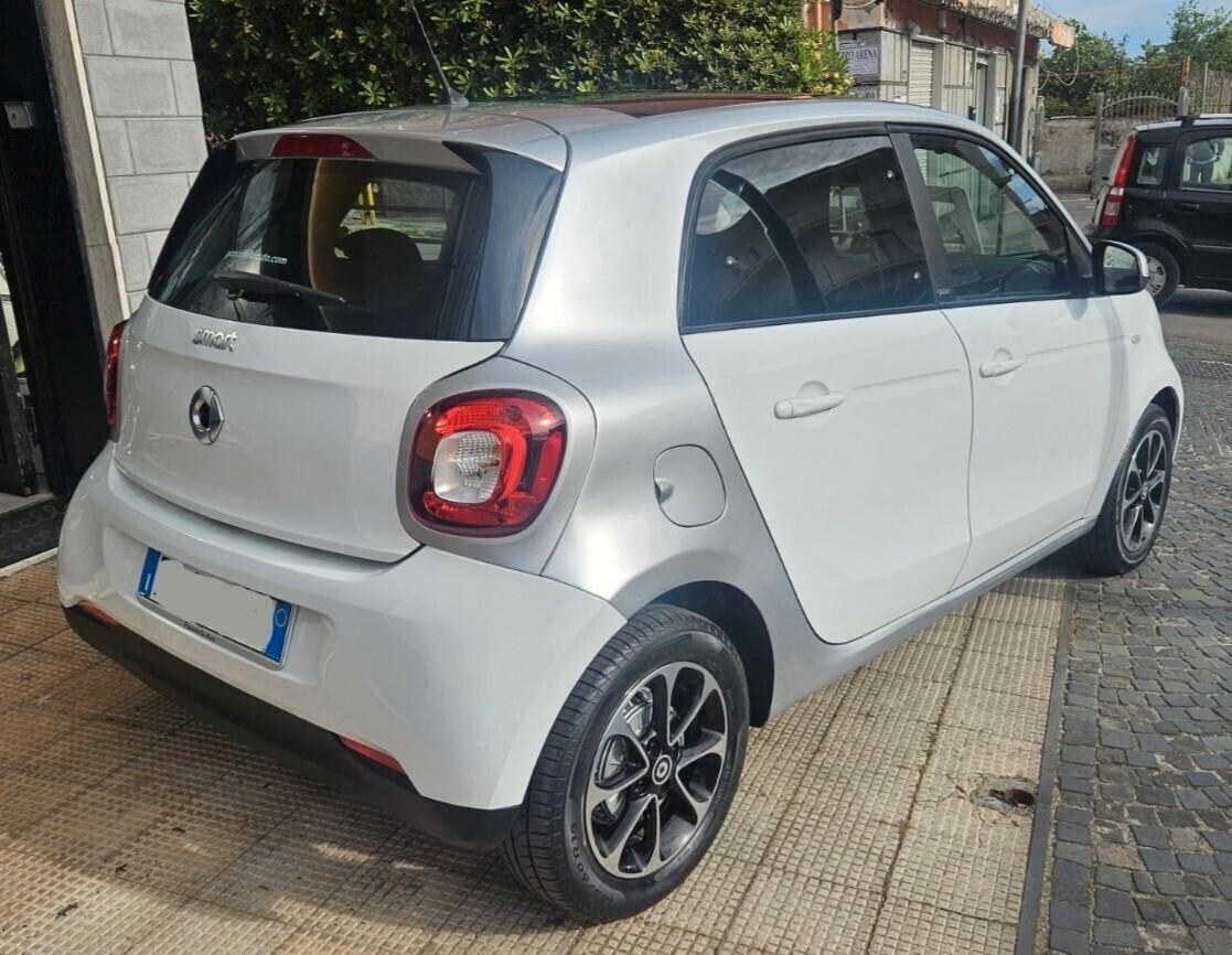 Smart ForFour 70 1.0 twinamic Passion NESSUN VINCOLO