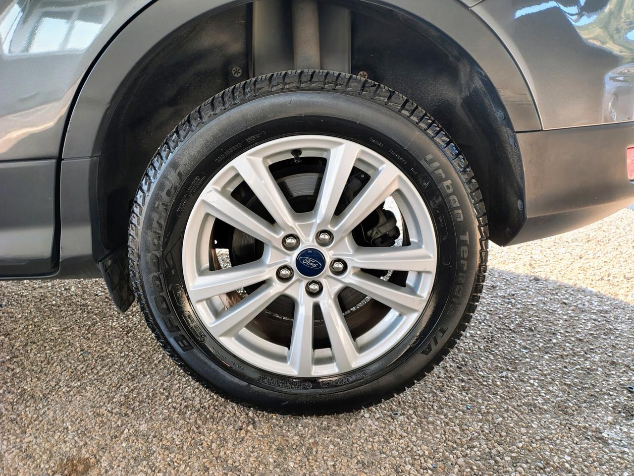 Ford Kuga 1.5 EcoBoost 120 CV S&S 2WD Titanium