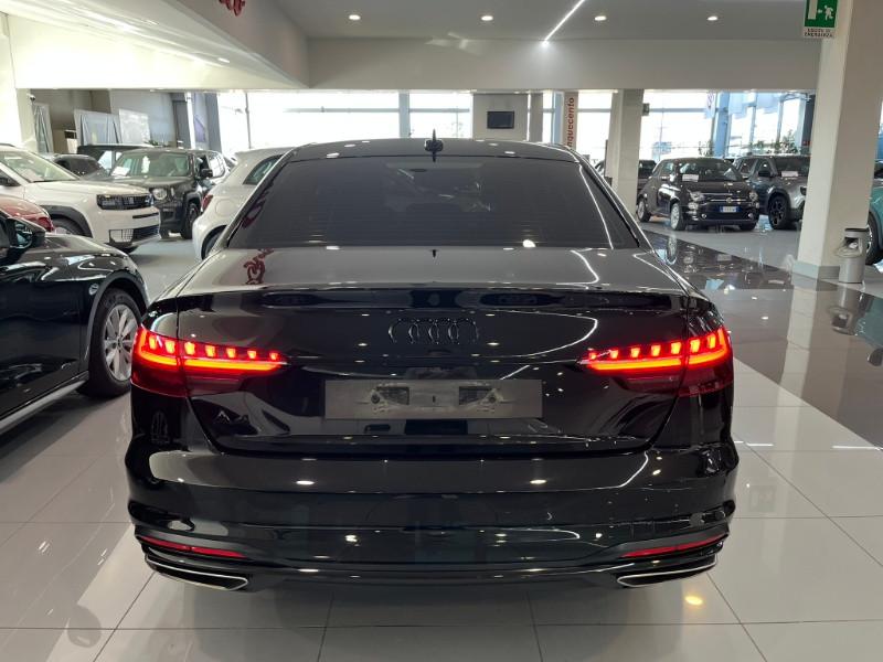 AUDI A4 35 TFSI S tronic Business Advanced