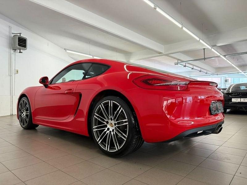 Porsche Cayman 2.7