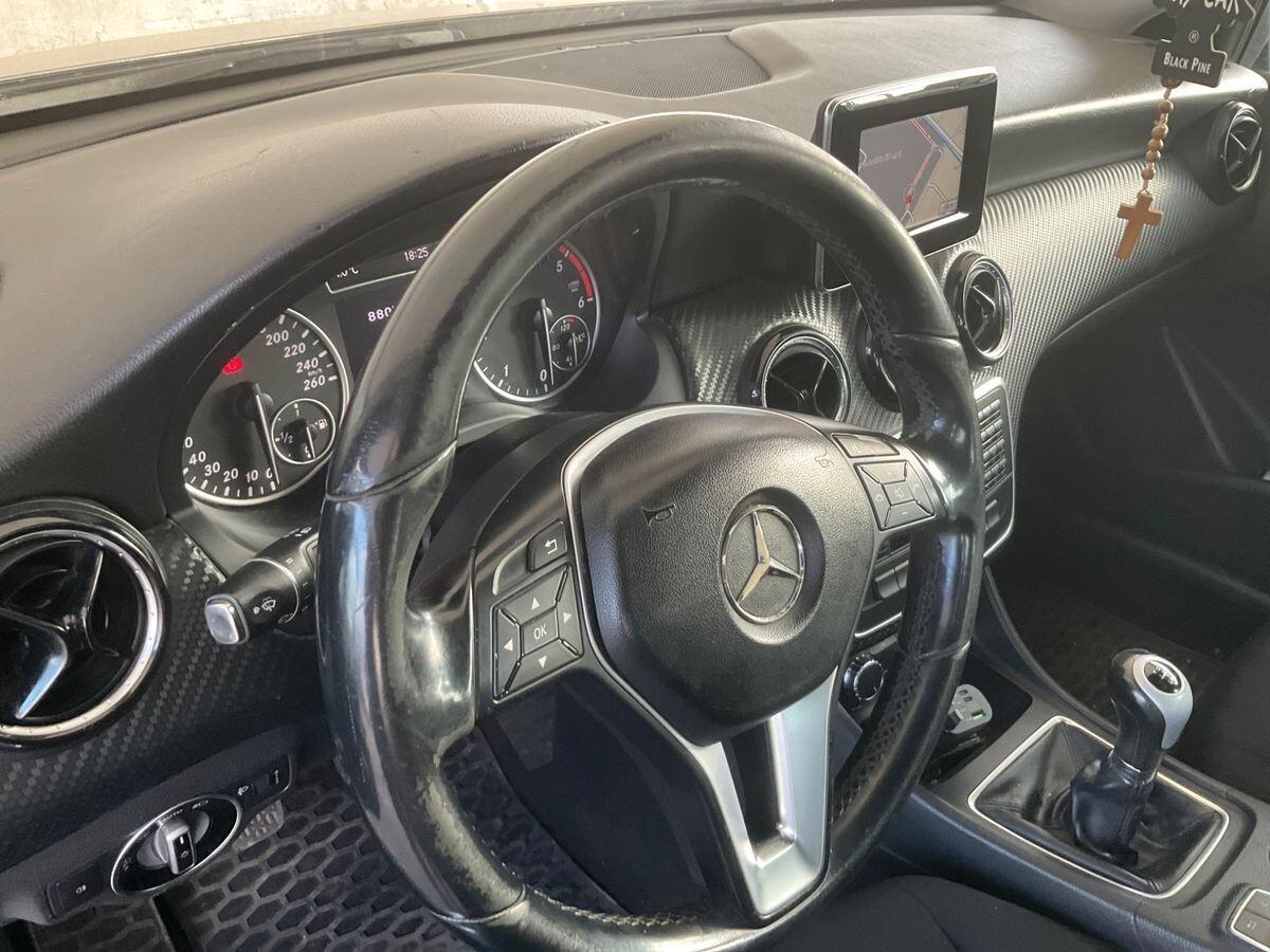 Mercedes-Benz A-Klasse A 180 CDI BlueEfficiency Edition Standard