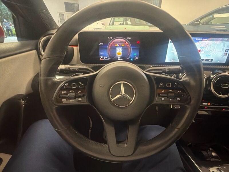 Mercedes-Benz Classe A - W177 2018 A 180 d Premium auto