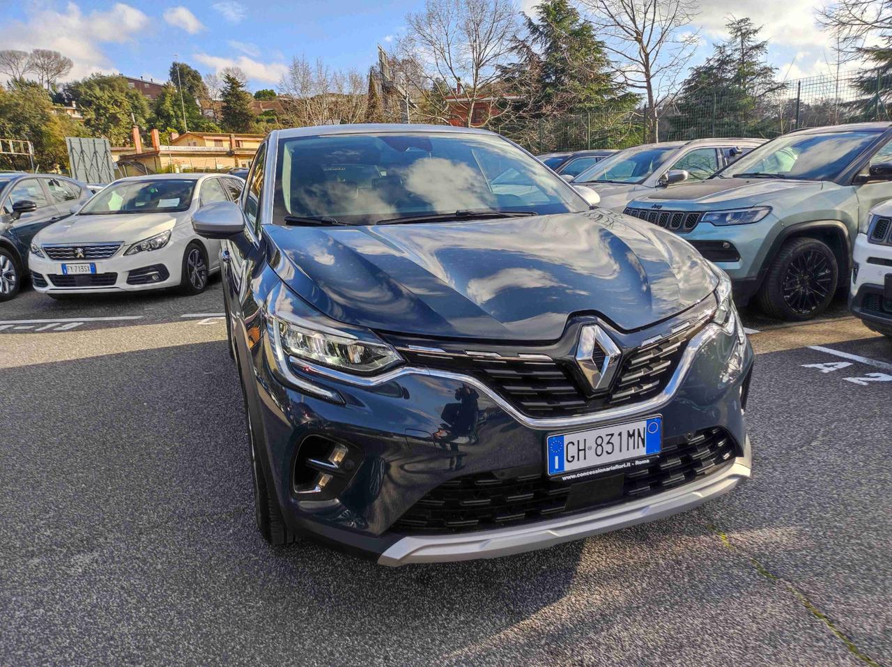 RENAULT Captur II 2019 - Captur 1.6 E-Tech hybrid Intens 145cv auto