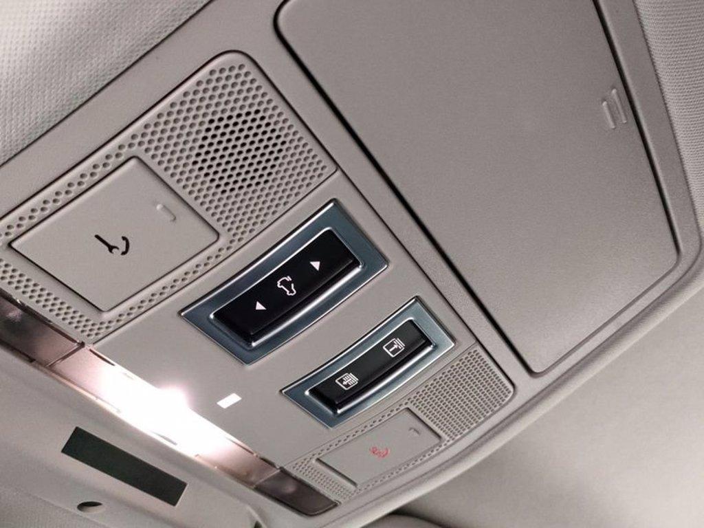 LAND ROVER Defender 110 3.0d i6 mhev x-dynamic hse awd 250cv auto 7p.ti del 2021