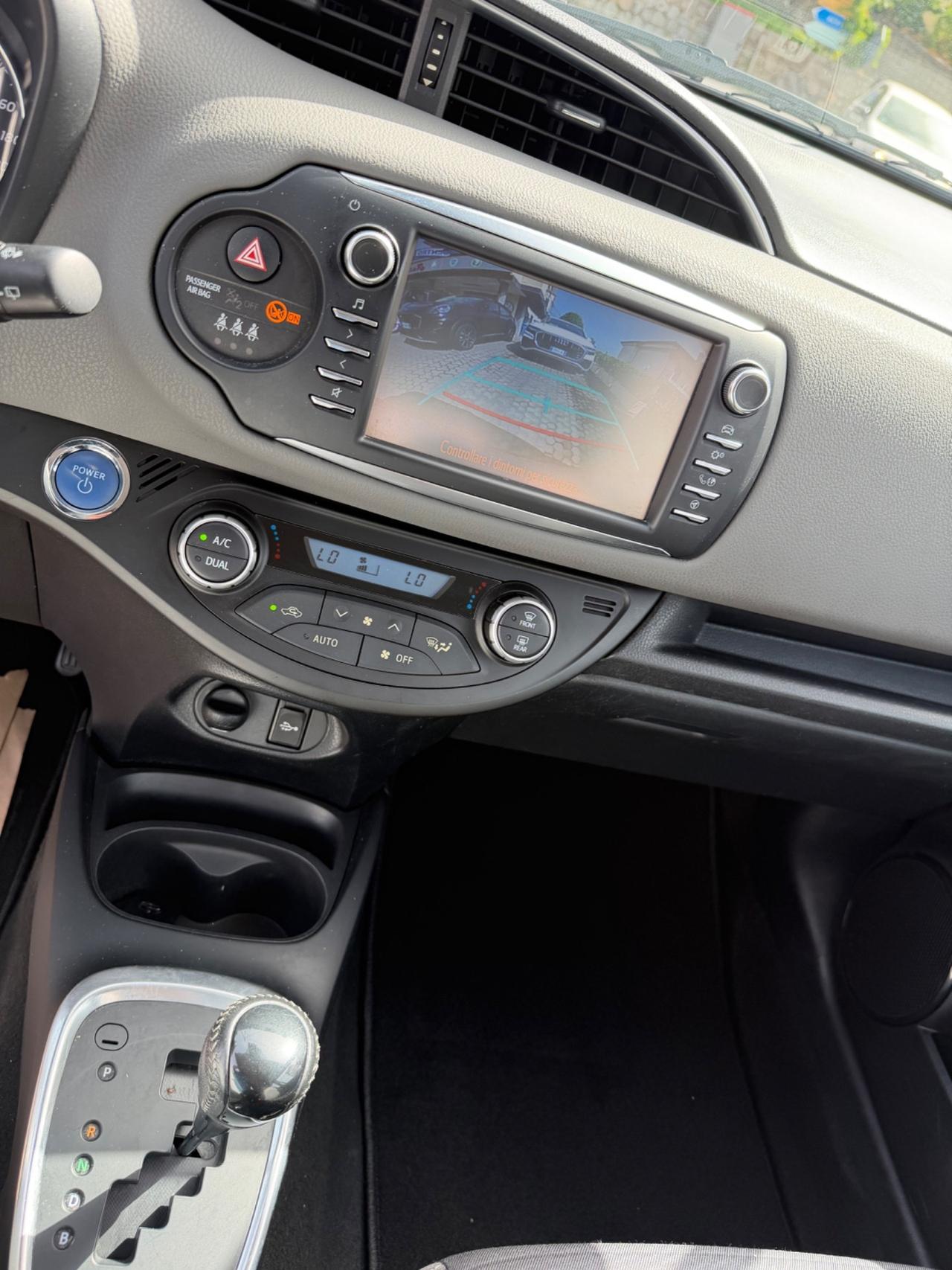 Toyota Yaris 1.5 Hybrid 5 porte Active