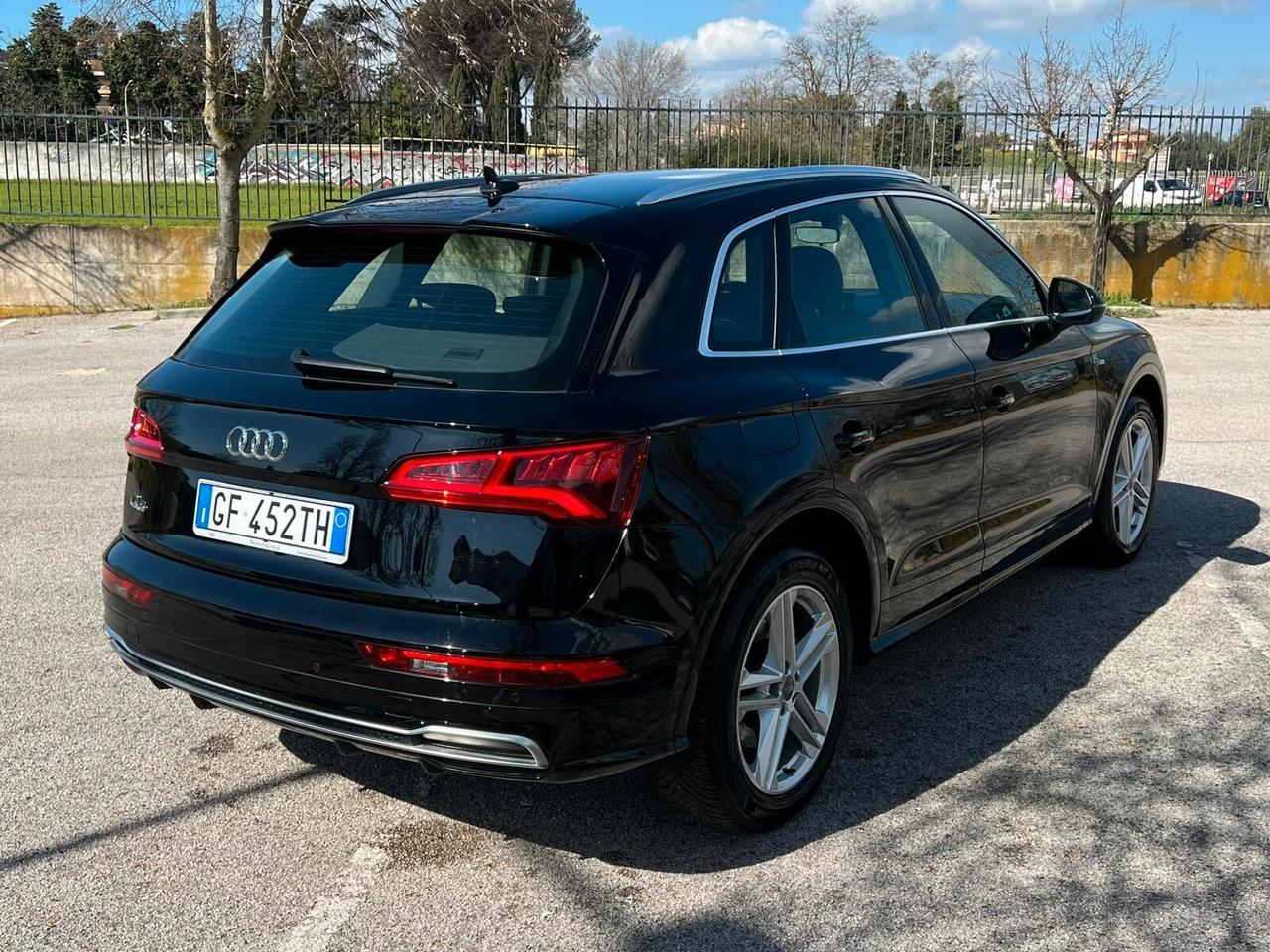 Audi Q5 35 TDI S tronic Sport