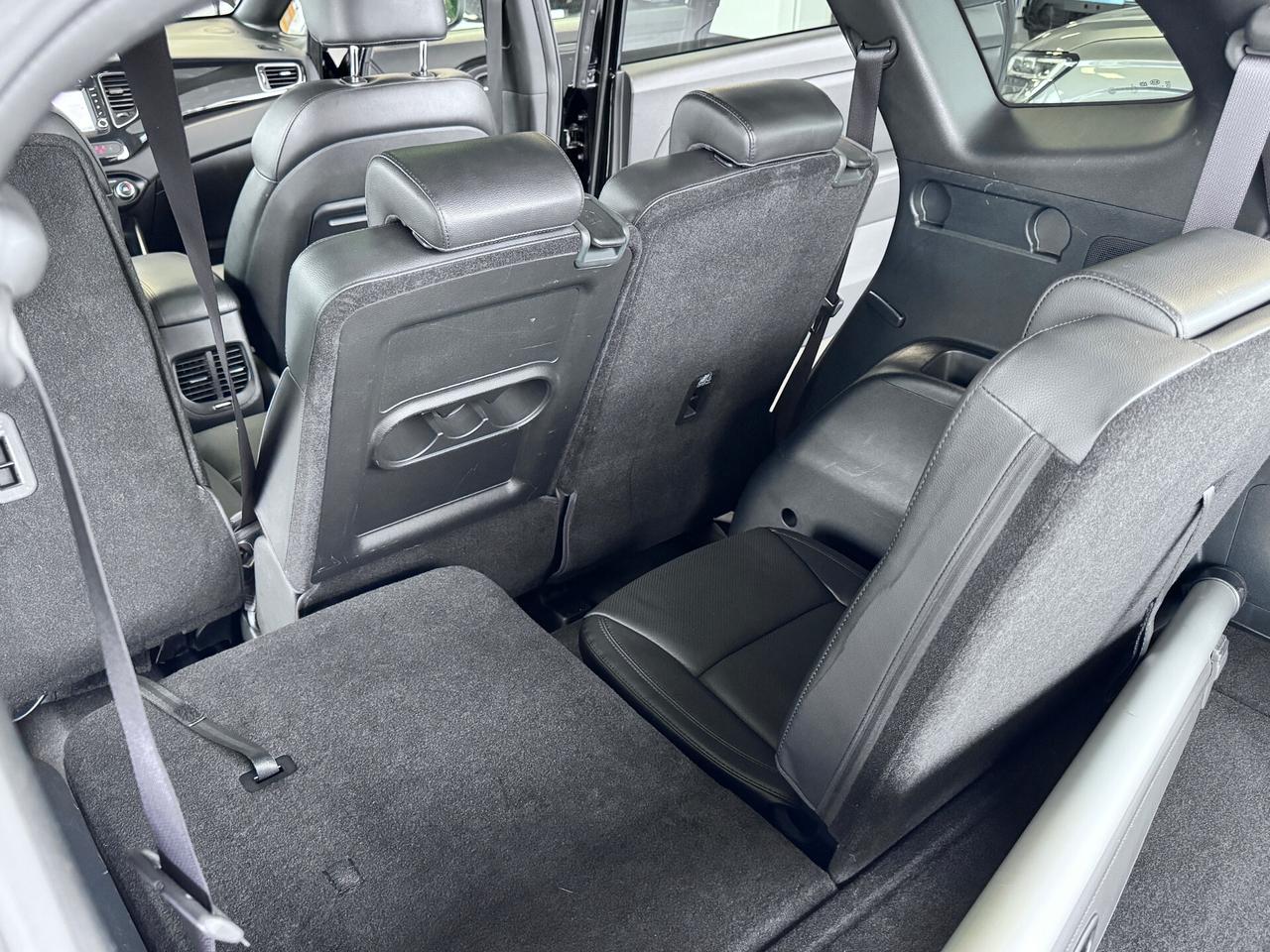 Kia Carens 1.7 CRDi 141 CV DCT Platinum