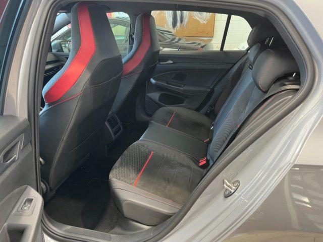 VOLKSWAGEN Golf GTI CLUB SPORT