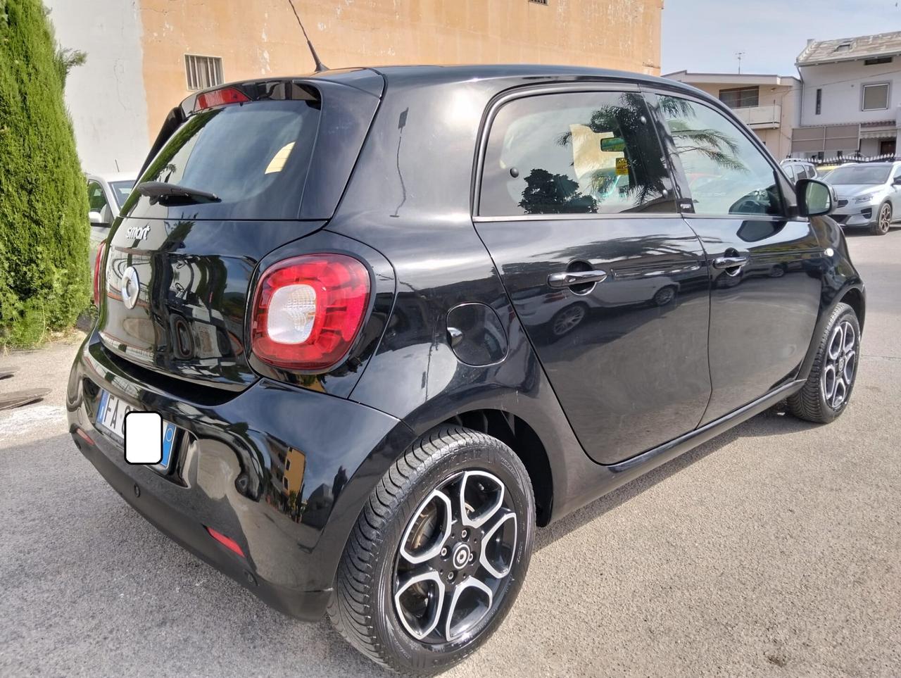 Smart ForFour 70 1.0 twinamic Prime 2015