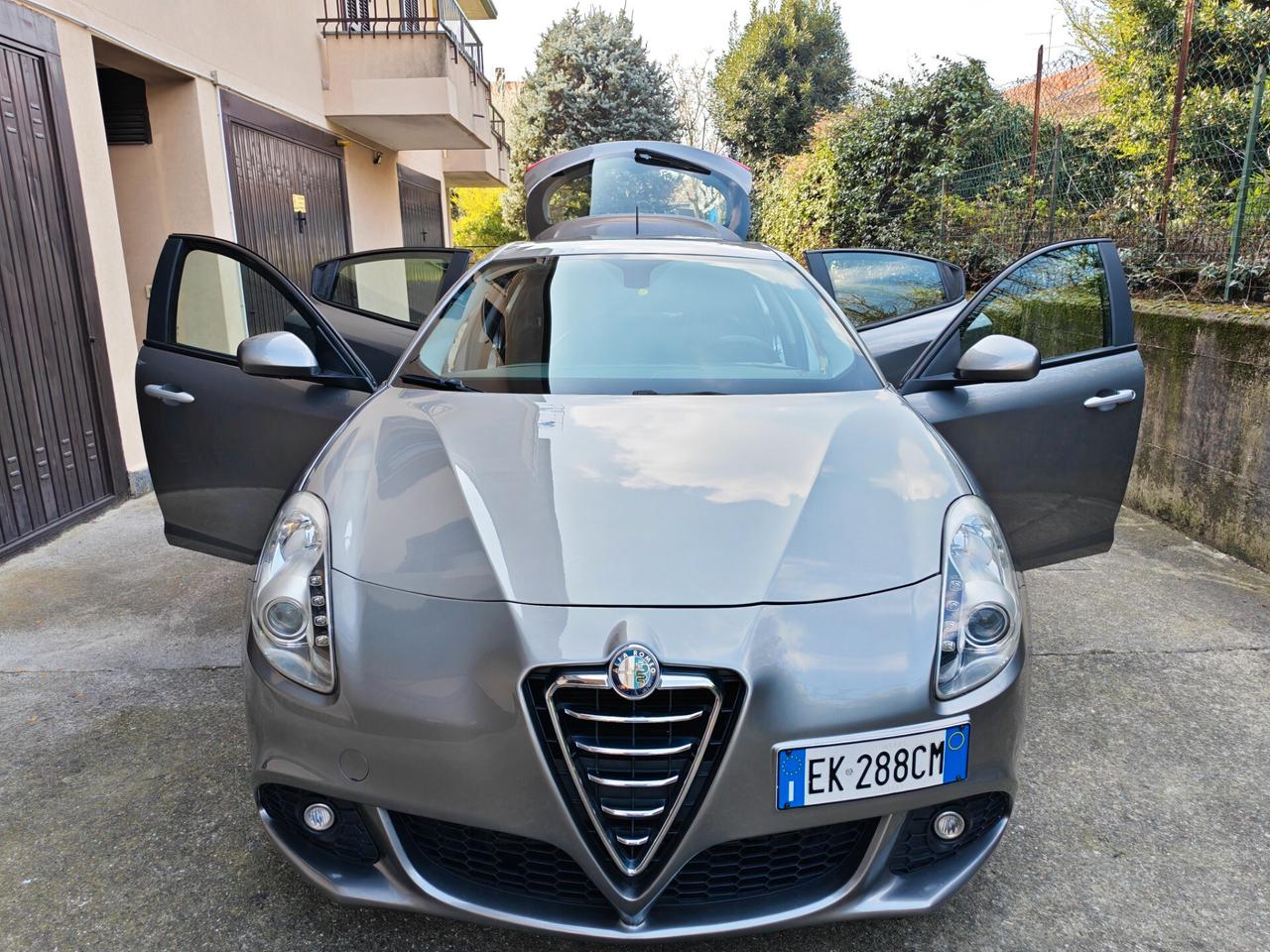 Alfa Romeo Giulietta 1.4 BENZINA-GPL 120cv / Unipro