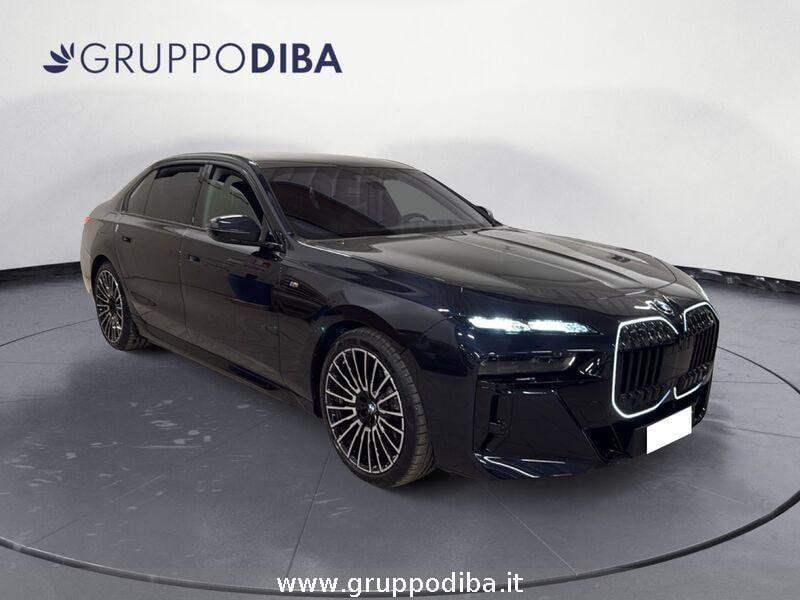BMW Serie 7 G70 i7 xdrive60 MSport