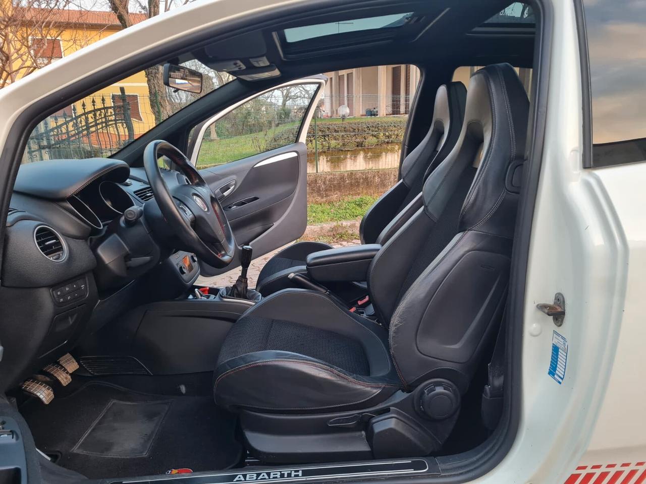 Abarth Punto EVO 1.4i 16V Turbo Multiair S&S