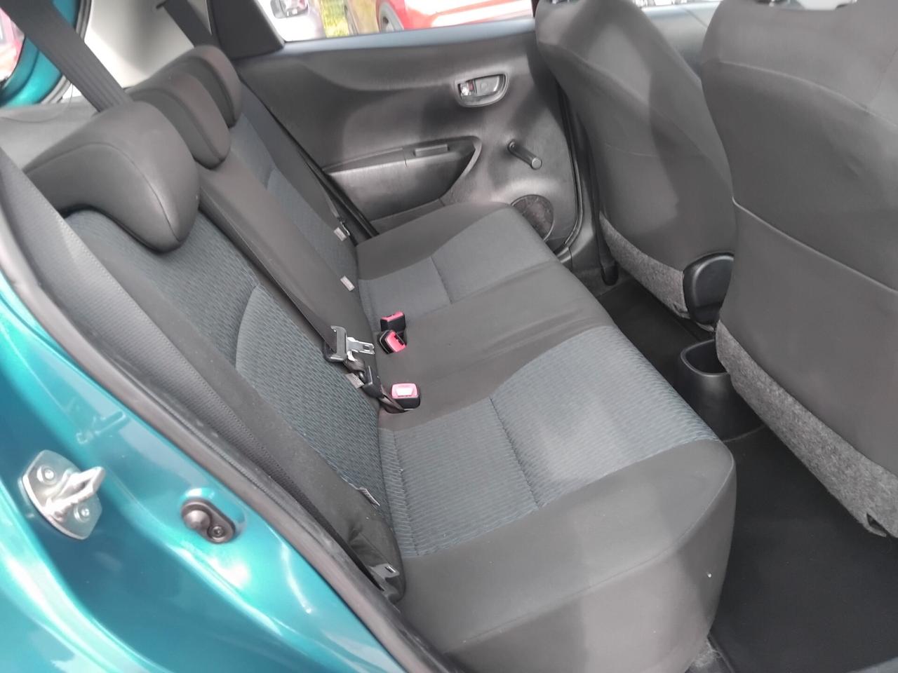 TOYOTA YARIS 1.0 51KW SENZA UN GRAFFIO E GARANTITA