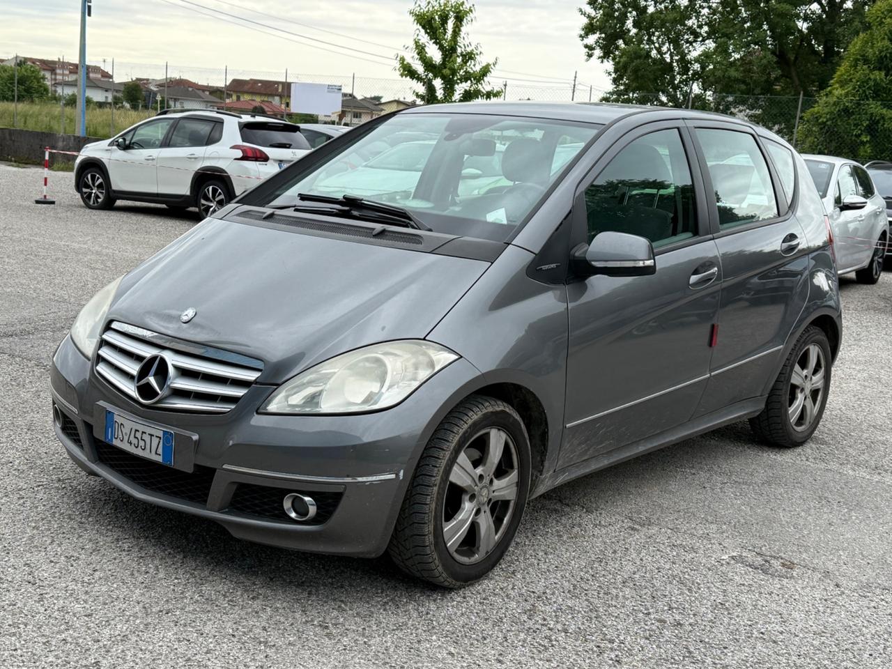 Mercedes-benz A 150 A 150 BlueEFFICIENCY Coupé Elegance