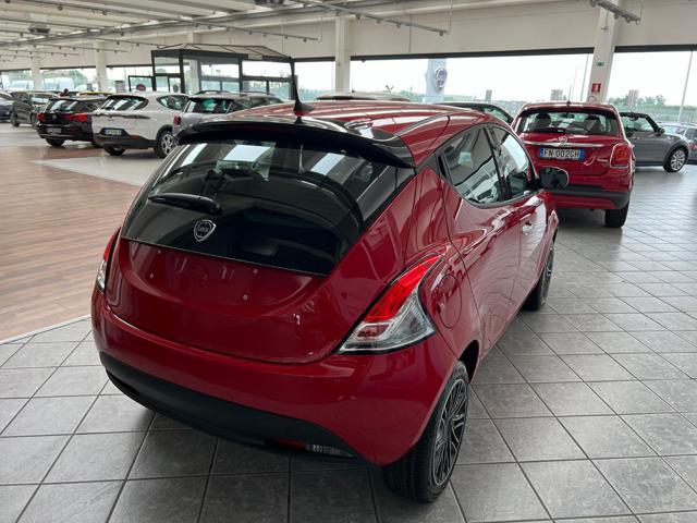 LANCIA Ypsilon 1.0 FireFly 5 porte S&S Hybrid Oro - KM ZERO