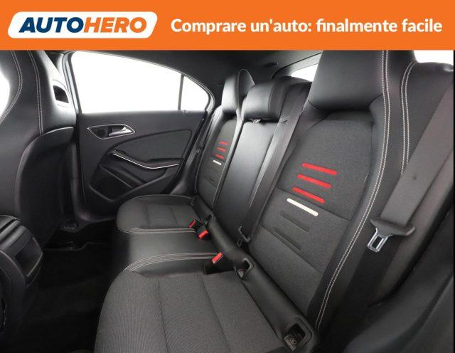 MERCEDES-BENZ A 180 d Automatic Business