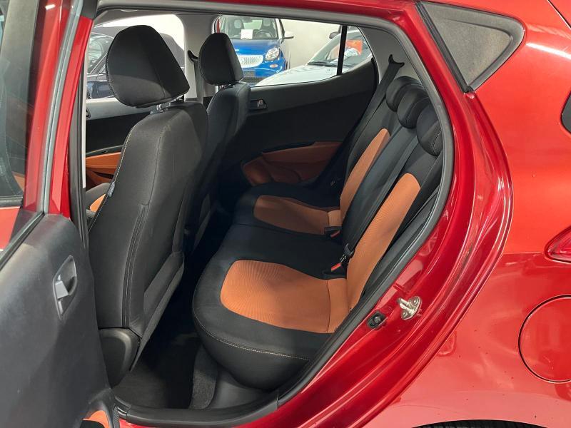 Hyundai i10 1.0 Sound Edition