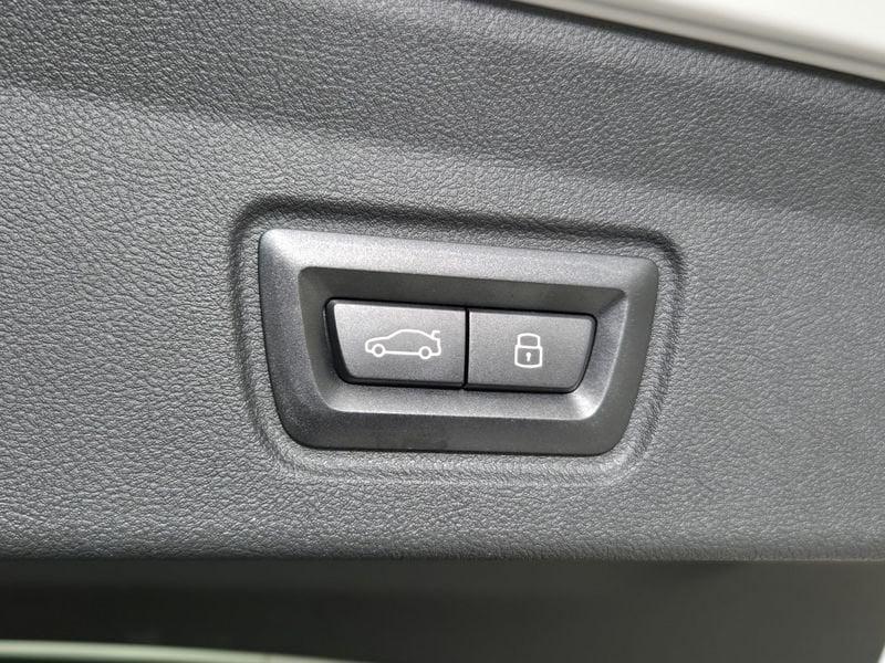 BMW Serie 4 G26 LCI 2024 Gran Coup 420d Gran Coupe mhev 48V xdrive MSport Pro auto