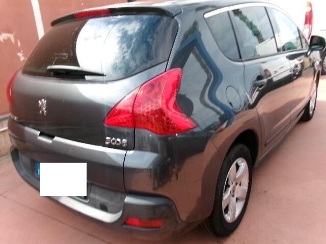Peugeot 3008 1.6 HDi 115CV Allure
