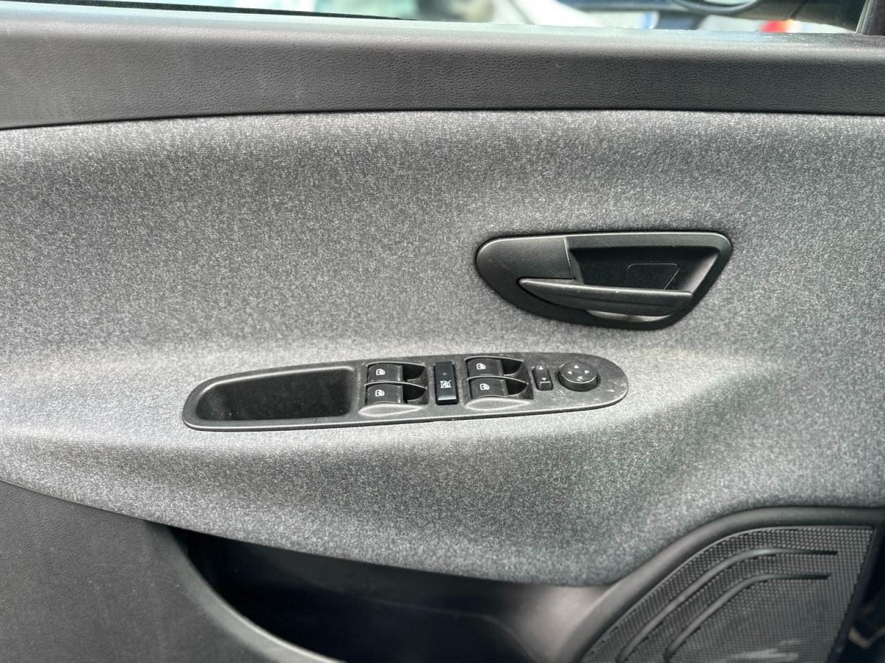 LANCIA Ypsilon III 2021 - Ypsilon 1.0 firefly hybrid Silver s&s 70cv