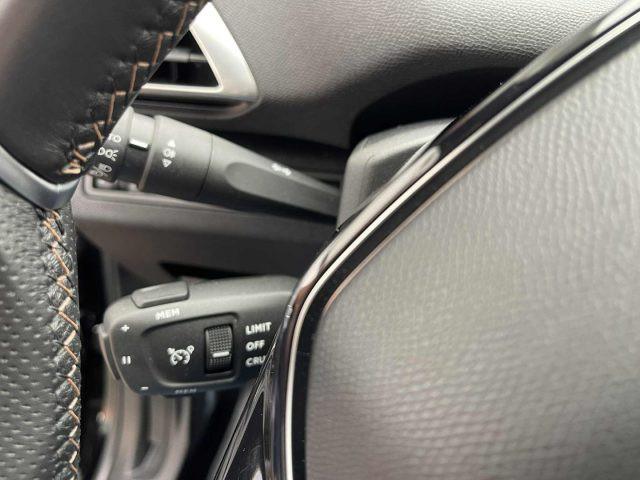 PEUGEOT 5008 PureTech Turbo 130 S&S Active Pack PARI AL NUOVO