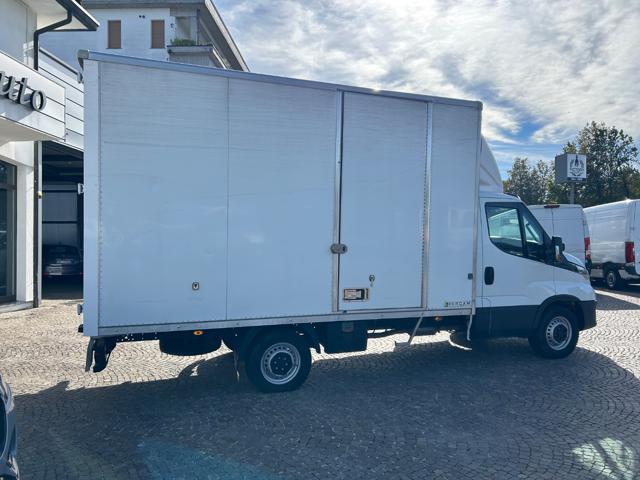 IVECO Daily 35S14 2.3 HPT furgonato passo 3750