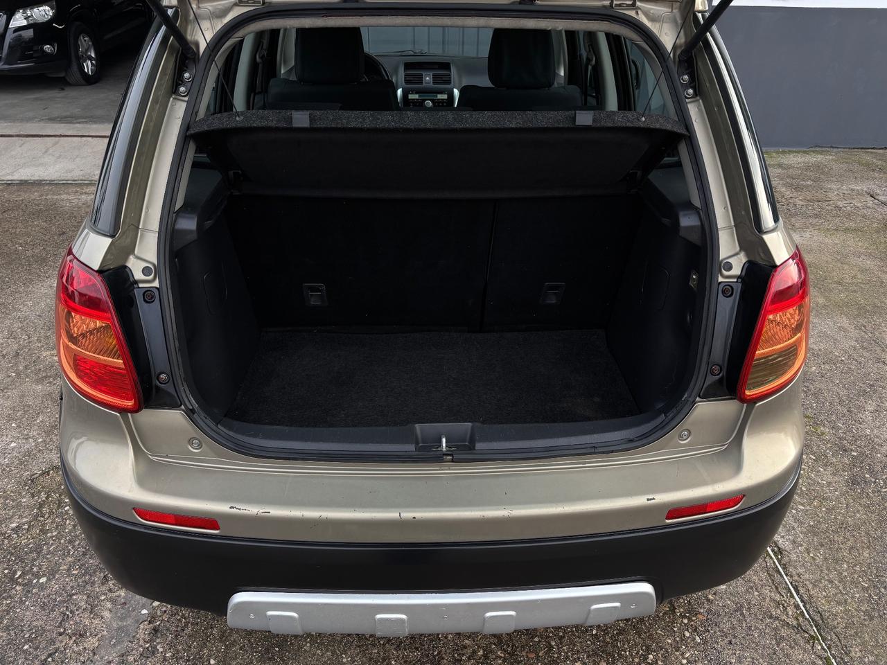 Fiat Sedici 1.9 MJT 4x4 .Garanzia. Gancio traino.