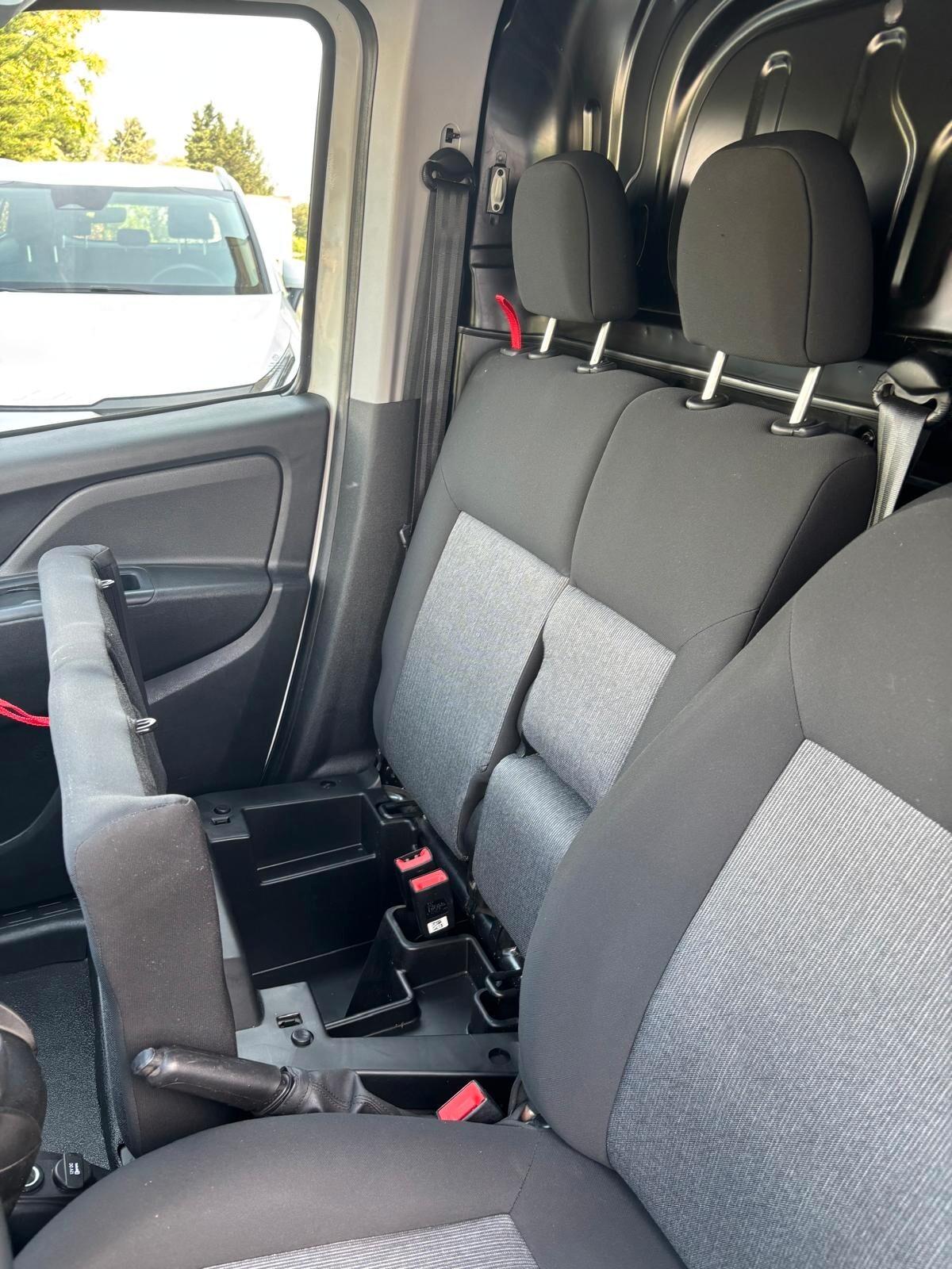 Fiat Doblo Doblò 1.6 MJT 105CV S&S PC-TN Cargo Lounge