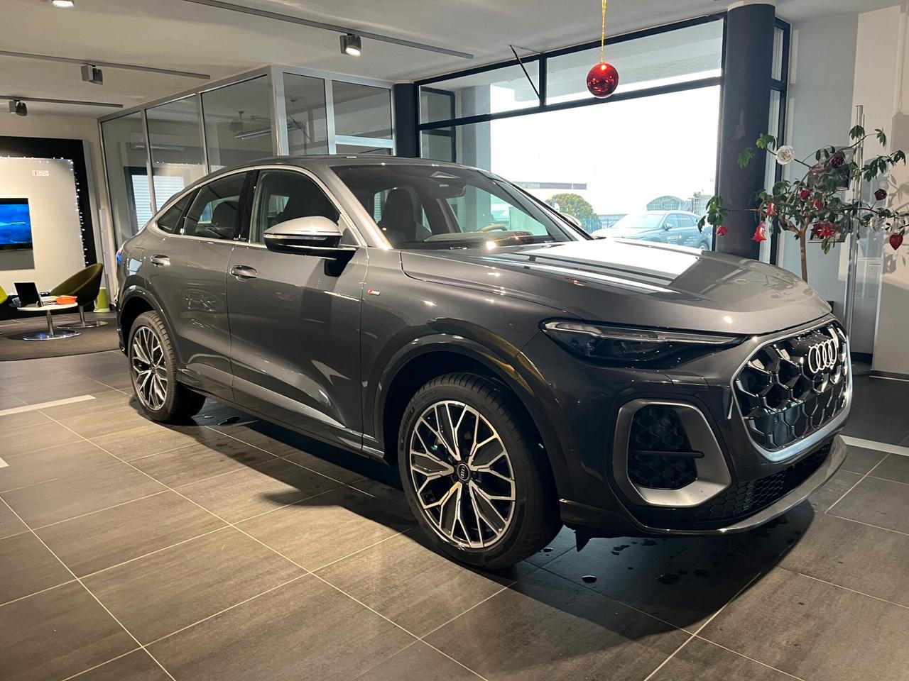 Audi Q5 SPB TDi 150 kW mHEV+ S tronic quattro line edition