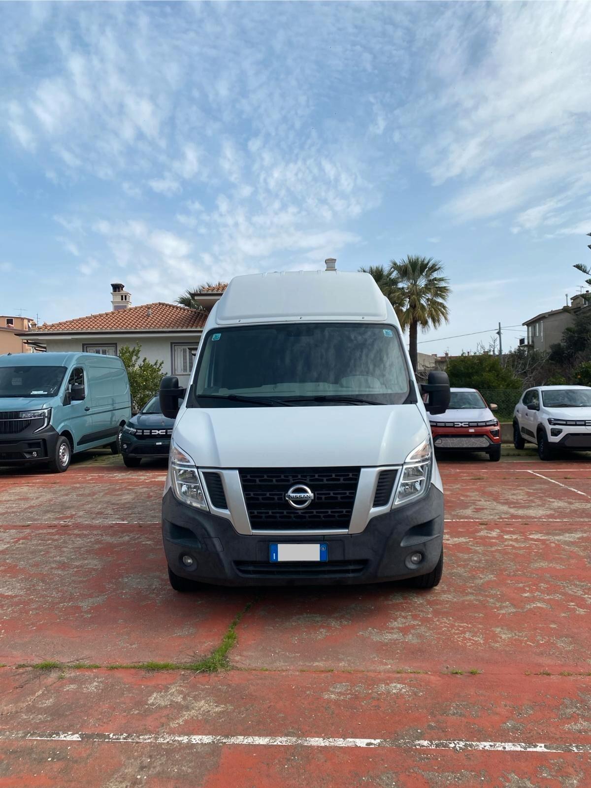 Nissan NV400 35 2.3 dCi 125CV PL Cabinato