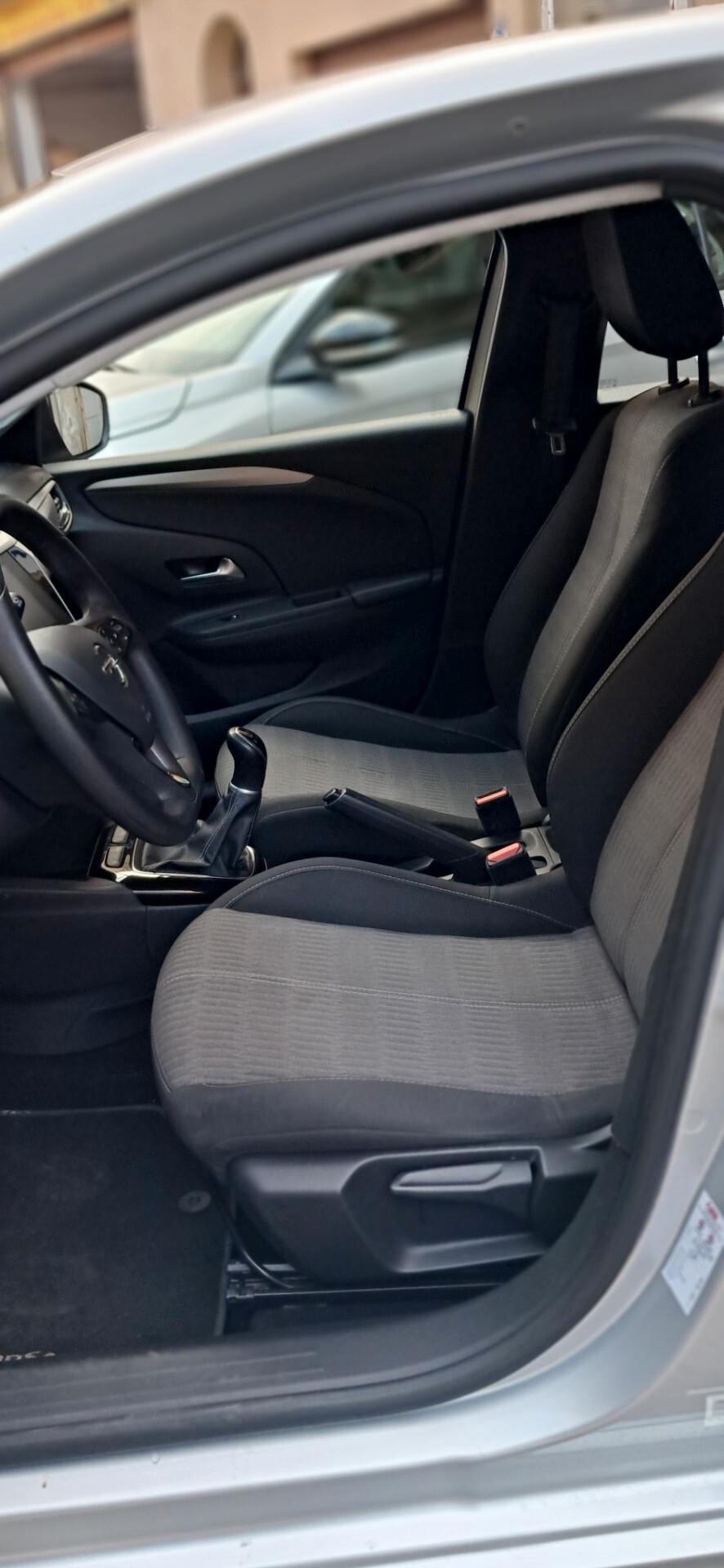 Opel Corsa 1.2 Edition benzina del 2022 x neopatentati