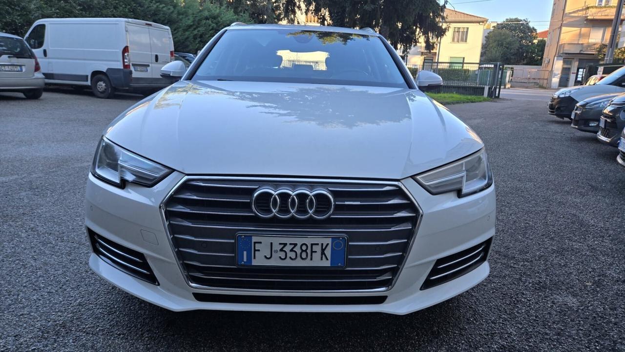 Audi A4 Avant 2.0 TDI 122 CV S tronic Business Spo