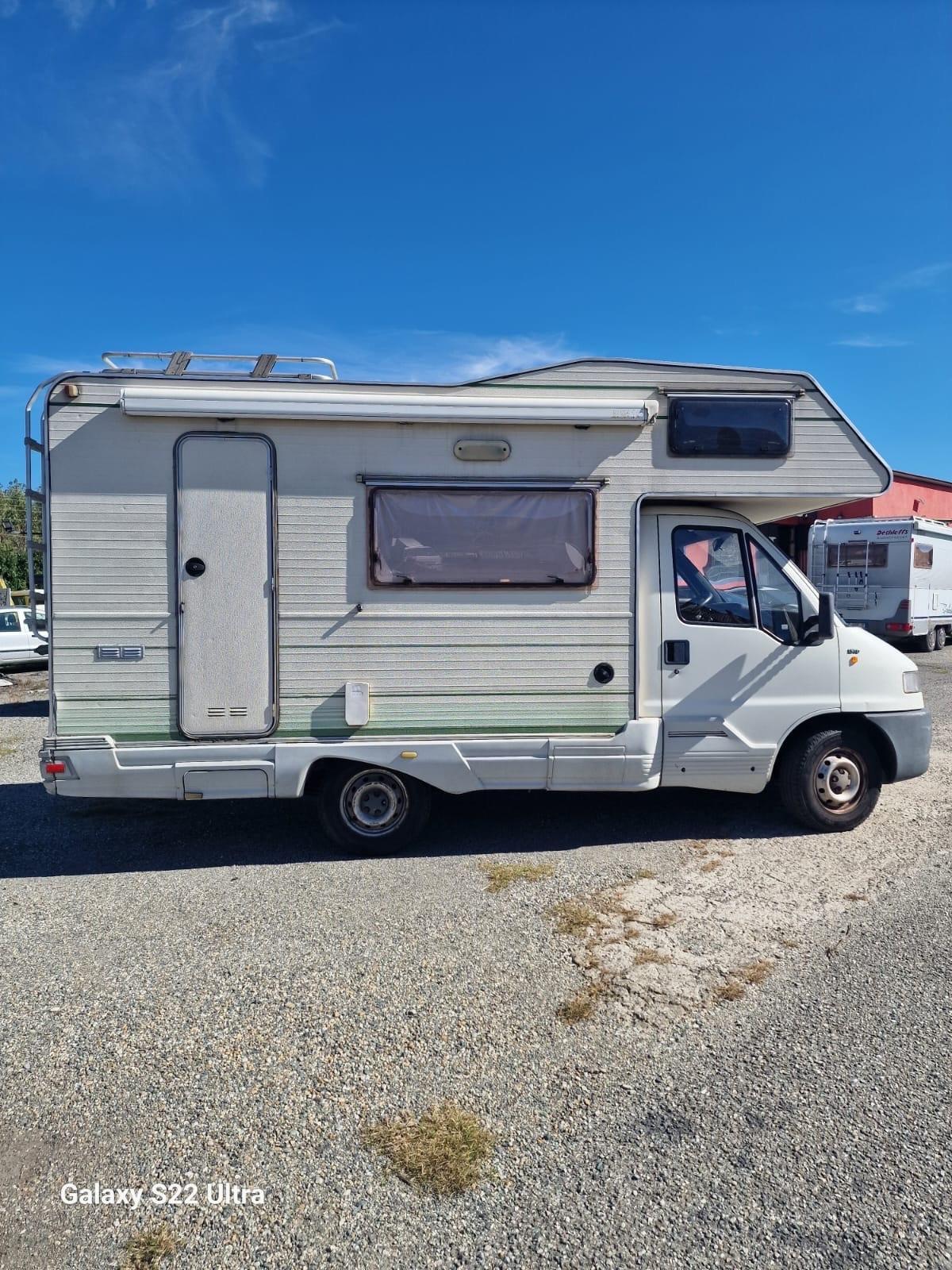 492 MANSARDATO riviera del 1997 in saldo