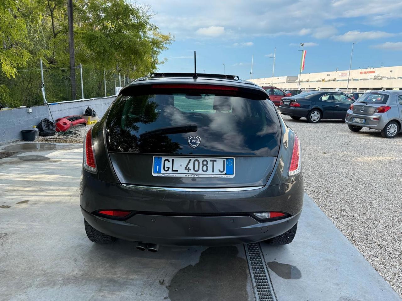 Lancia Delta 1.6 MJT DPF Business