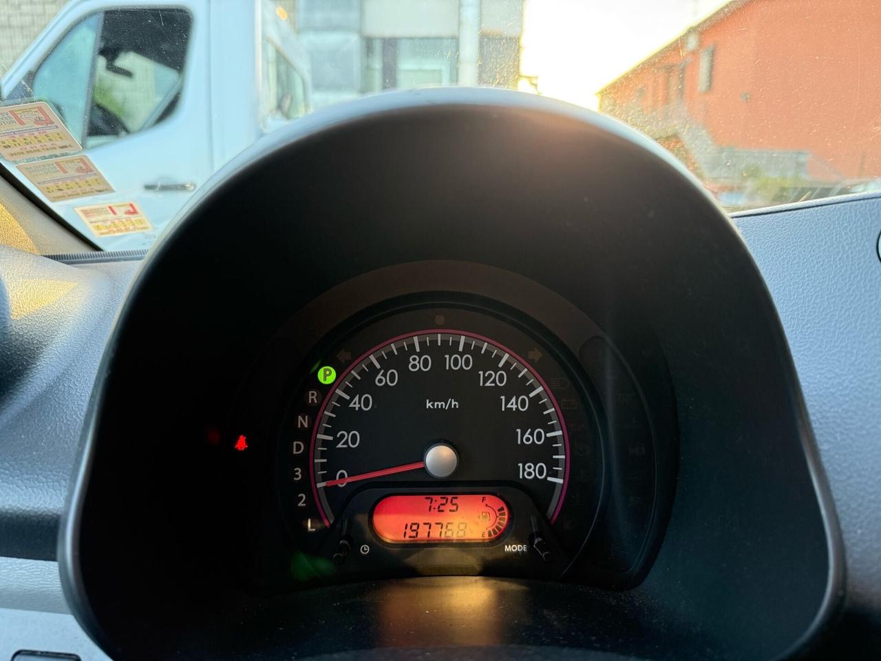 Nissan Pixo 1.0 5 porte Easy