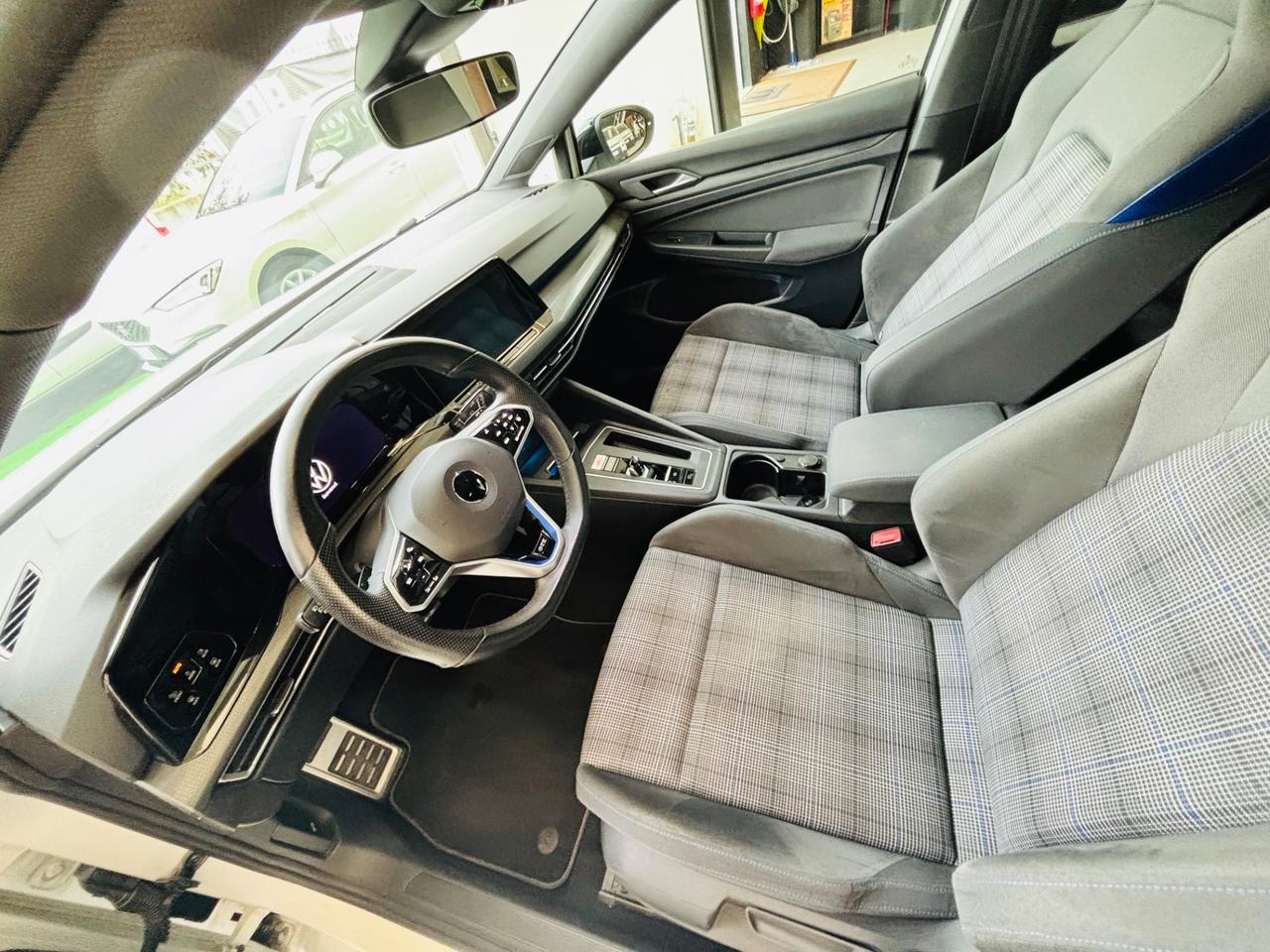 Volkswagen Golf 1.4 Plug-In Hybrid DSG GTE 245 cv